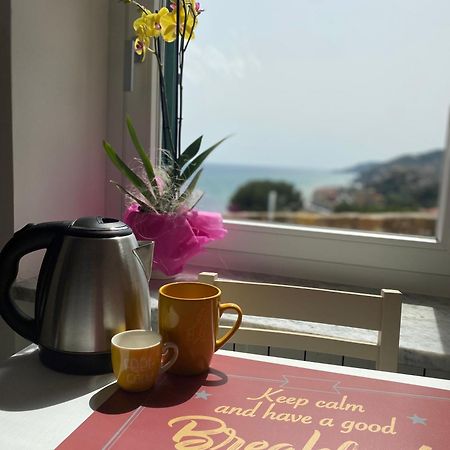 Casa Vacanze Merletto Imperia Eksteriør bilde