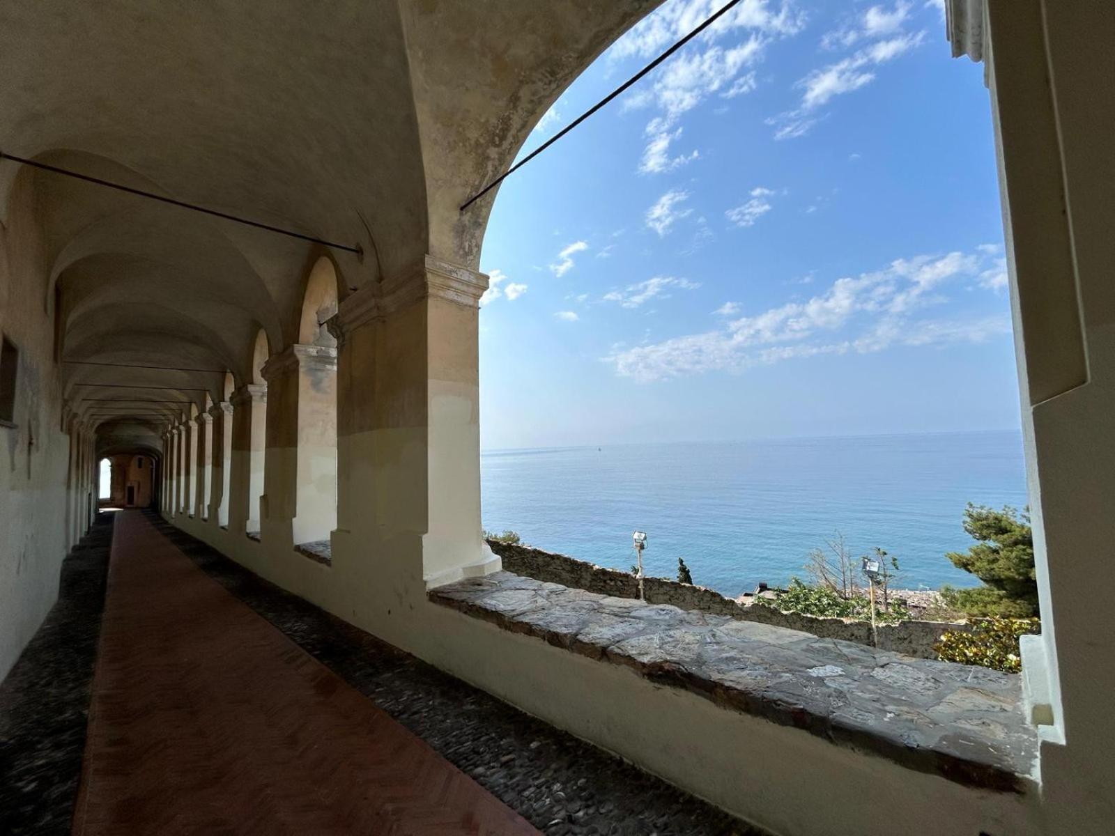 Casa Vacanze Merletto Imperia Eksteriør bilde